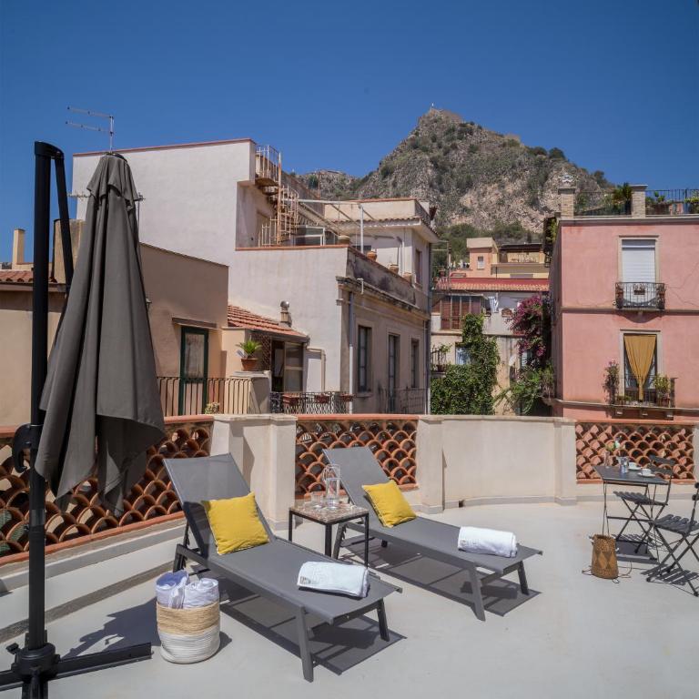 Maia Flora Taormina Apartments - Three-Bedroom Apartment - 29