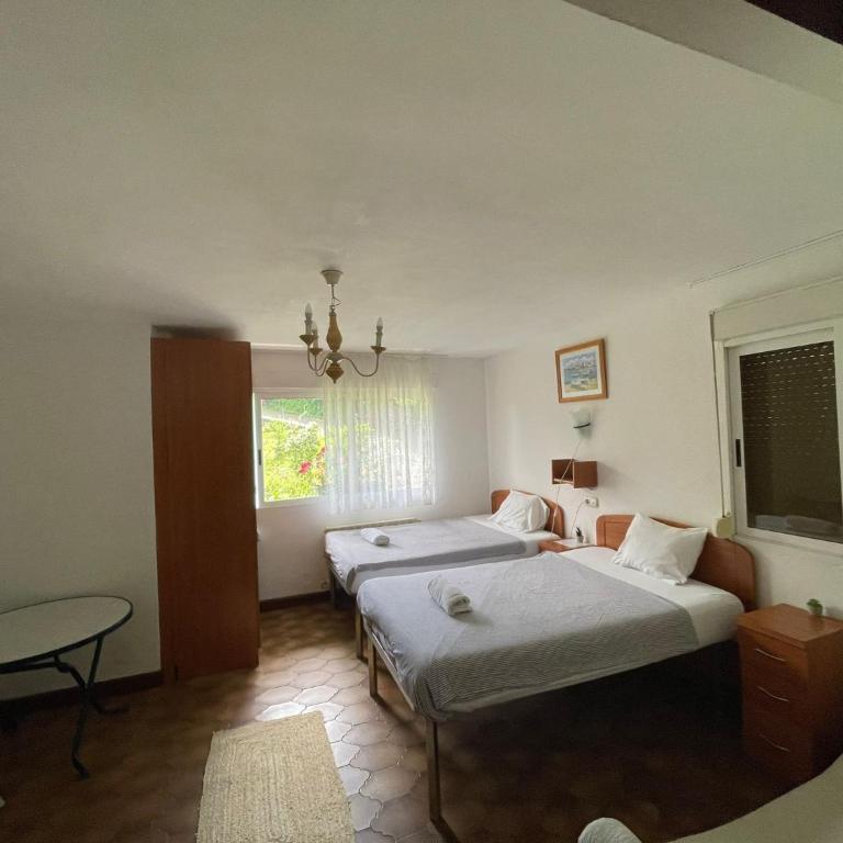 Pensión Tximistarri - Auto Check-in - Habitación Doble con baño compartido - 2 camas - 3