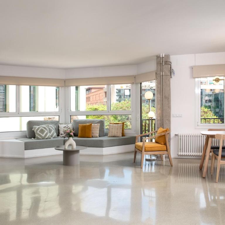 Flateli Lorenzana 35 B - Apartamento de 2 dormitorios con terraza - 1