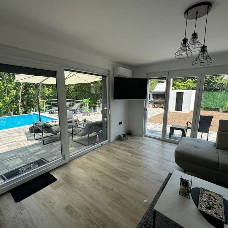Villa Sofia - Two-Bedroom Villa - 15