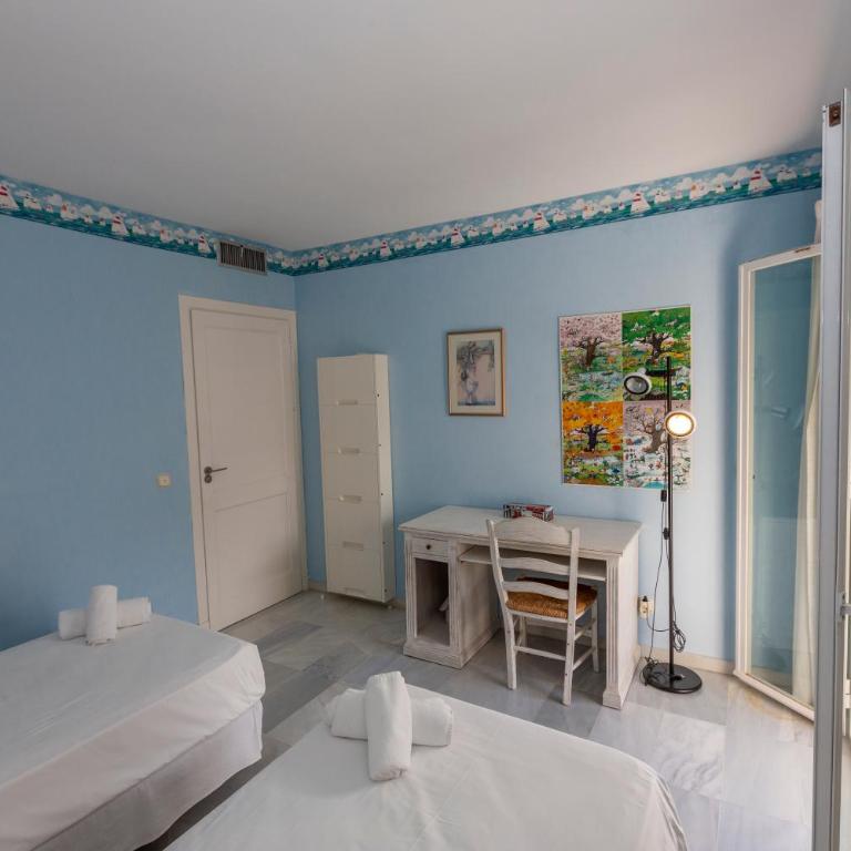 Valverde - Two-Bedroom Apartment - 11
