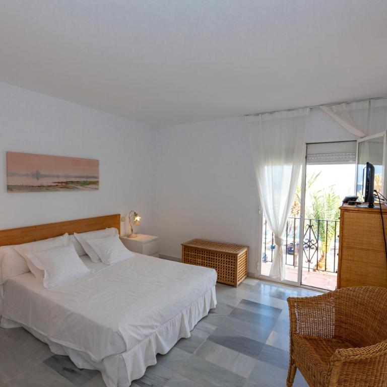 Valverde - Two-Bedroom Apartment - 13