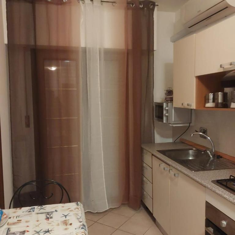 Cozy Studio - Monolocale - Fiumicino Aeroporto e Fiera - Self Check-In - Appartamento con Balcone - 7