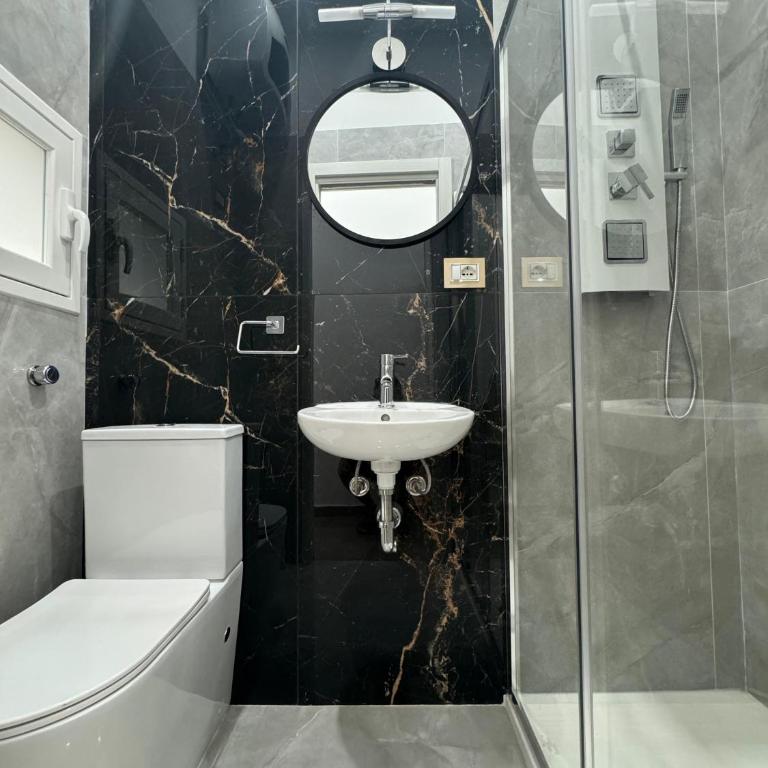 Kairos - Two-Bedroom House - 13