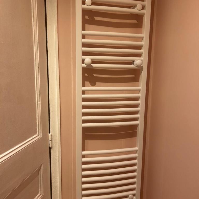 Bel appartement dans le 9ème - Appartement 1 Chambre - 15