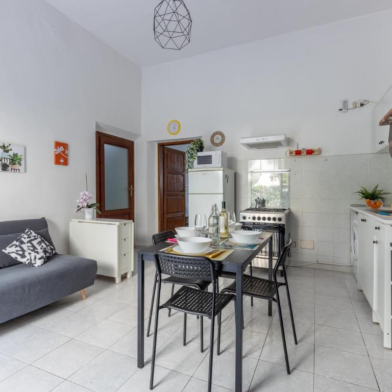 GuestHost - Pisa Bright Apartment near the Airport - Appartamento con 1 Camera da Letto - 2