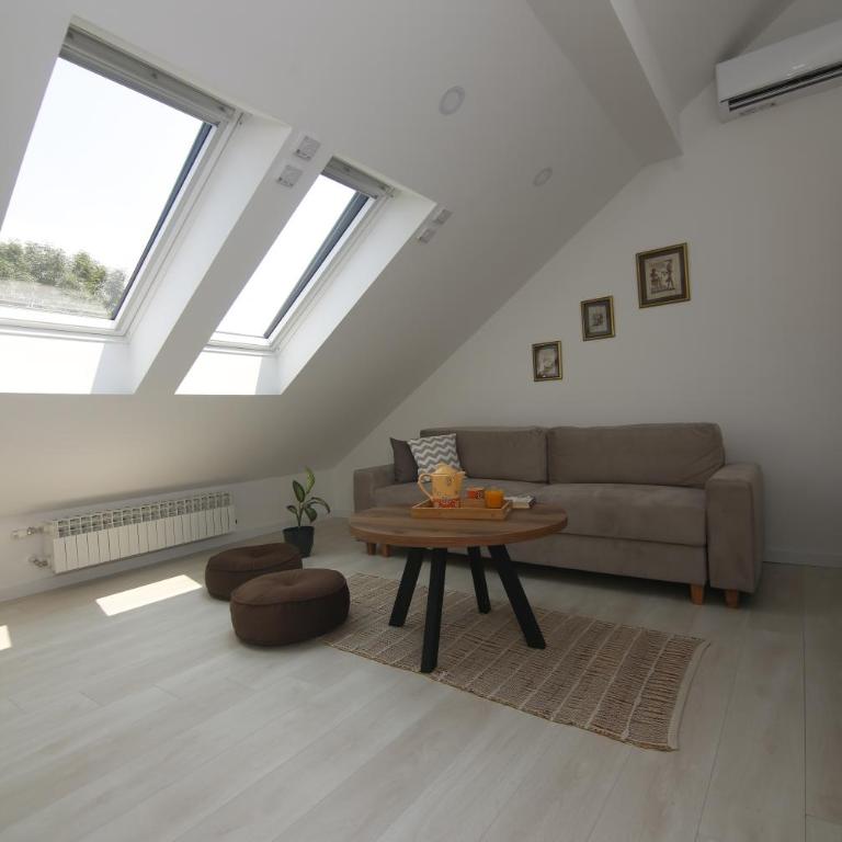 Sarajka - One-Bedroom Apartment - 7