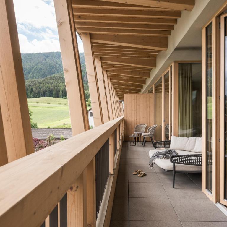 Falkensteiner Hotel Kronplatz - The Leading Hotels of the World - Suite Loft con Cabina a Infrarossi - 1
