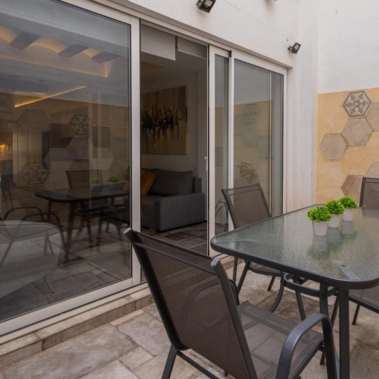 FLORIT FLATS - CENTER MODERN 1BR 2Bth TERRACE WI-FI AC - Apartment - 21