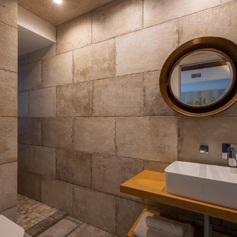 FLORIT FLATS - CENTER MODERN 1BR 2Bth TERRACE WI-FI AC - Apartment - 34