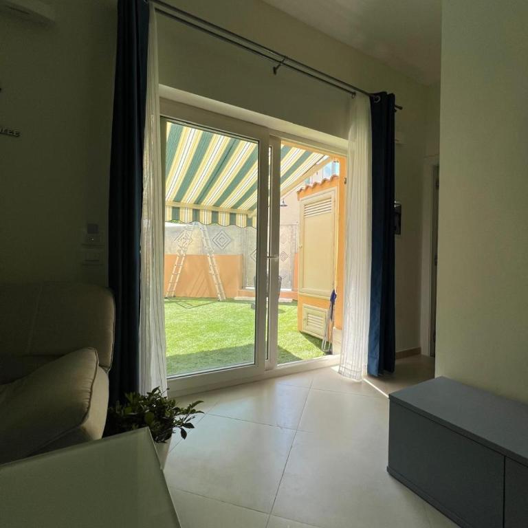 BURMARIA APARTMENT and ROOM with garden and jacuzzi - One-Bedroom Apartment - 7
