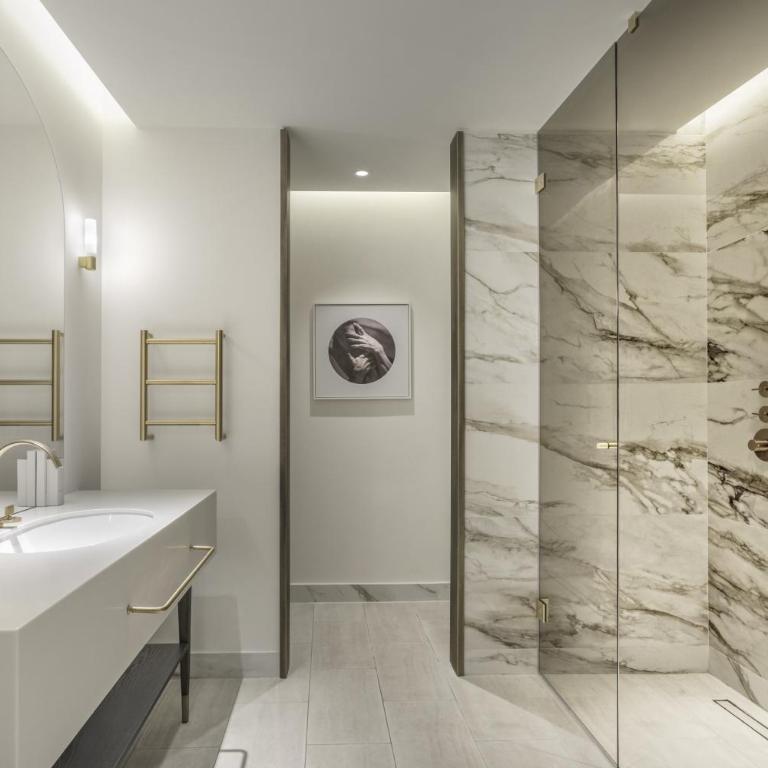 InterContinental Rome Ambasciatori Palace by IHG - Junior Suite King con Divano-Letto e Vista - 3