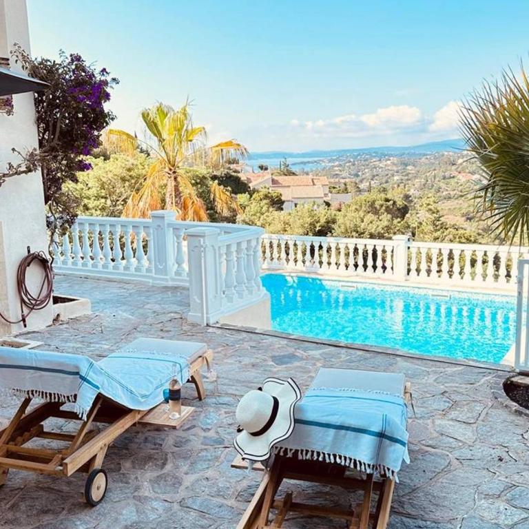 Villa moderne 6 CH pour 12 avec piscine privée, clim et parking aux Issambres - FR-1-768-24 - Villa - 6
