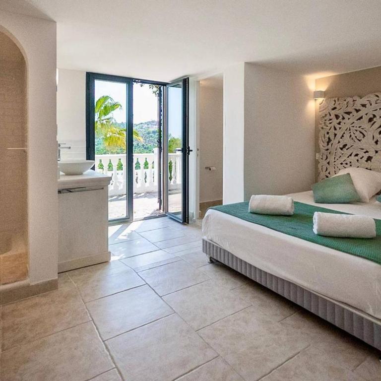 Villa moderne 6 CH pour 12 avec piscine privée, clim et parking aux Issambres - FR-1-768-24 - Villa - 21