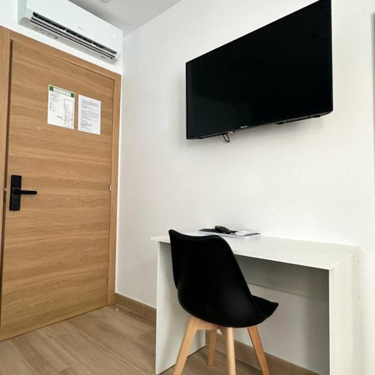 Pensión Alicante Bergez - Twin Room with City View - 6