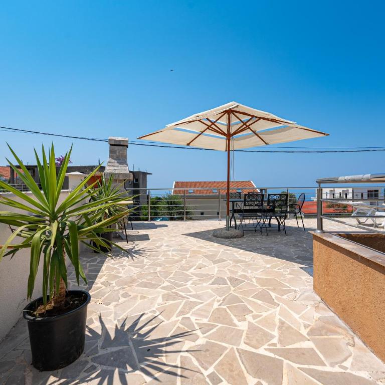 Four Seasons Villa Valentina - Studio Apartman s Balkonom - 9