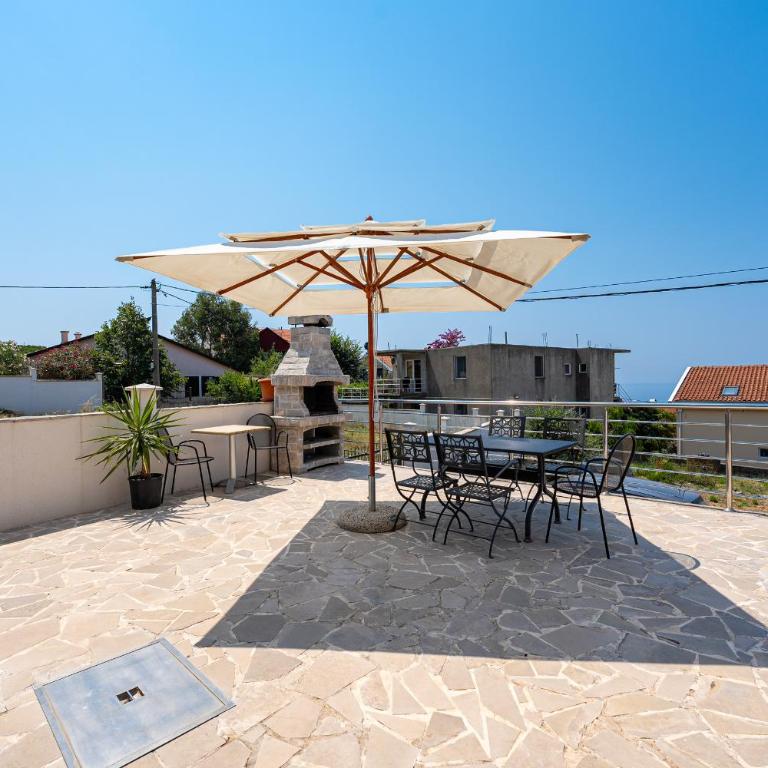 Four Seasons Villa Valentina - Studio Apartman s Balkonom - 11