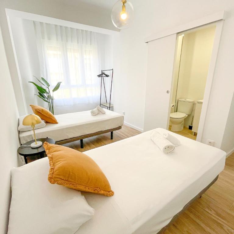 Apartamentos Zaragoza Gran Vía 3000 - Two-Bedroom Apartment - 5
