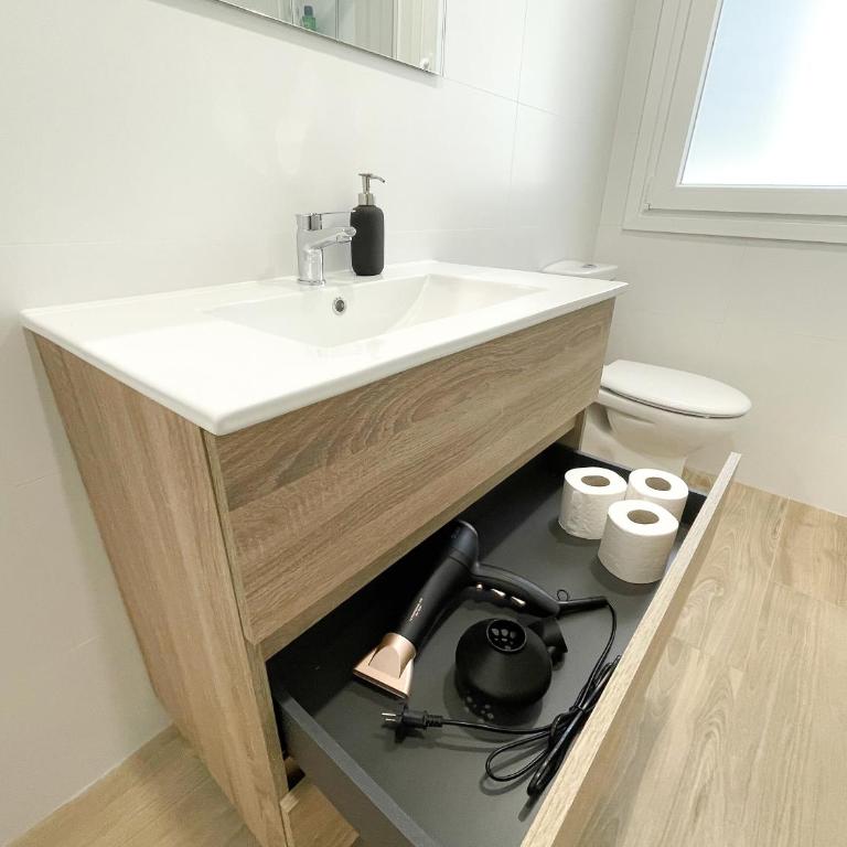Apartamentos Zaragoza Gran Vía 3000 - Two-Bedroom Apartment - 18
