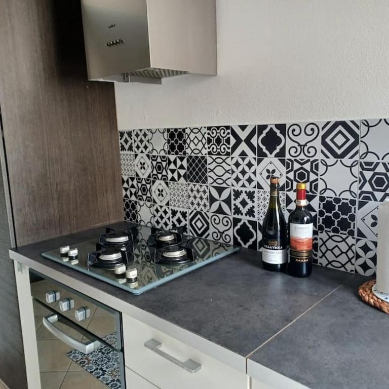 Bright flat just 10 minutes from the city centre - Appartamento con 1 Camera da Letto - 10