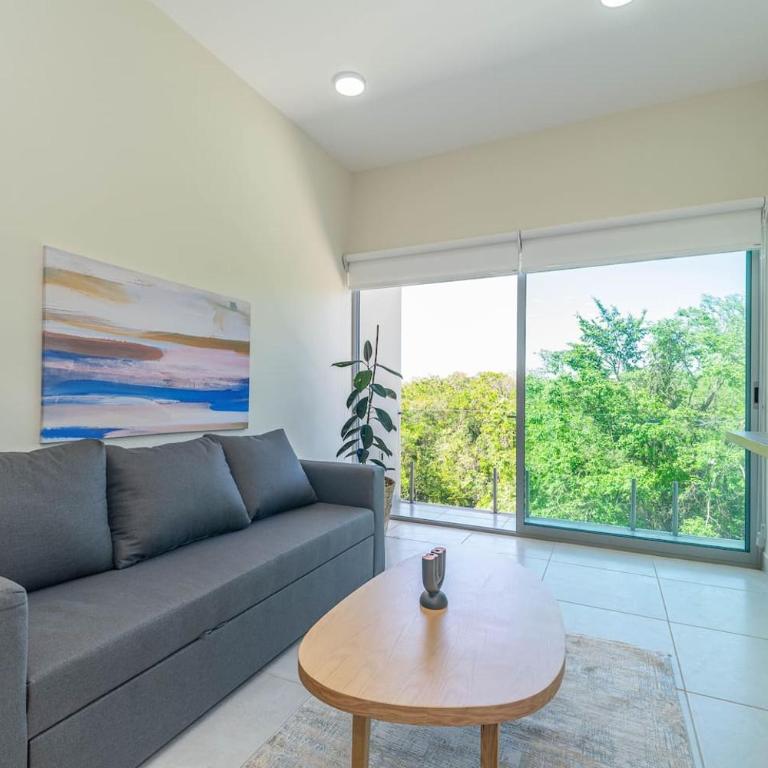 2 BD Suite with Balcony, Gym, Rooftop Pool, Hot Tub - Appartement - 2