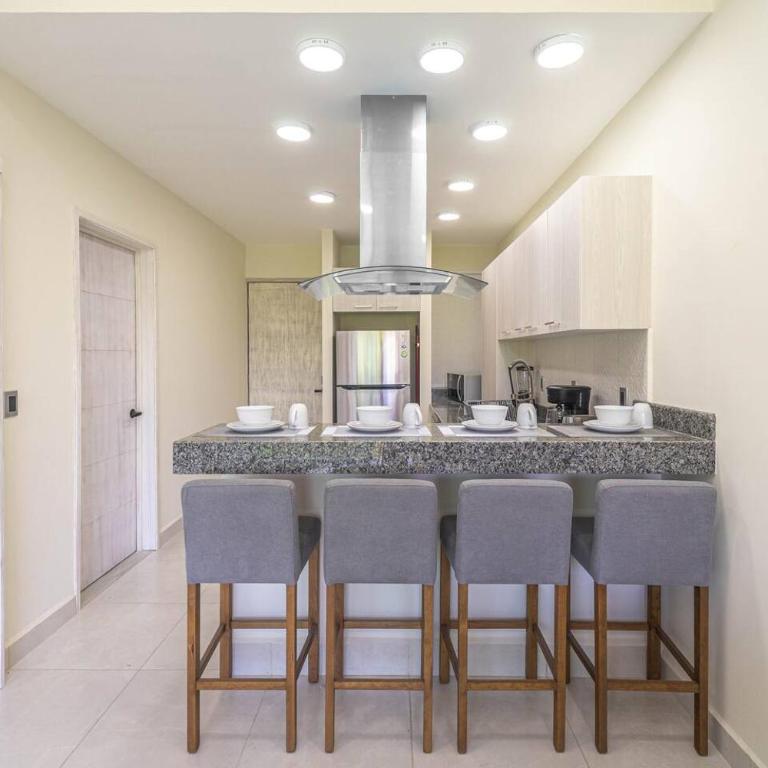 2 BD Suite with Balcony, Gym, Rooftop Pool, Hot Tub - Appartement - 7