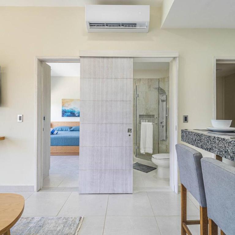 2 BD Suite with Balcony, Gym, Rooftop Pool, Hot Tub - Appartement - 12