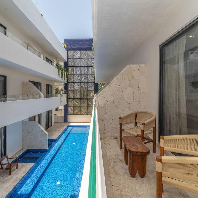 2 BD Suite with Private Balcony, Pool View, Gym - Apartment - 2