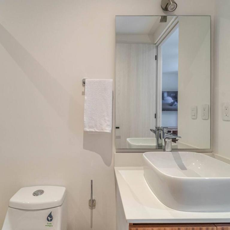 2 BD Suite with Private Balcony, Pool View, Gym - Apartment - 29