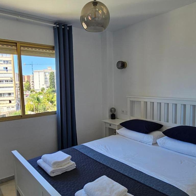 Beach Santa Ana, pool, 2 free parking, WiFi, 3 bedrooms, for 6-7 people, large terrace with Sea view - Three-Bedroom Apartment - 18
