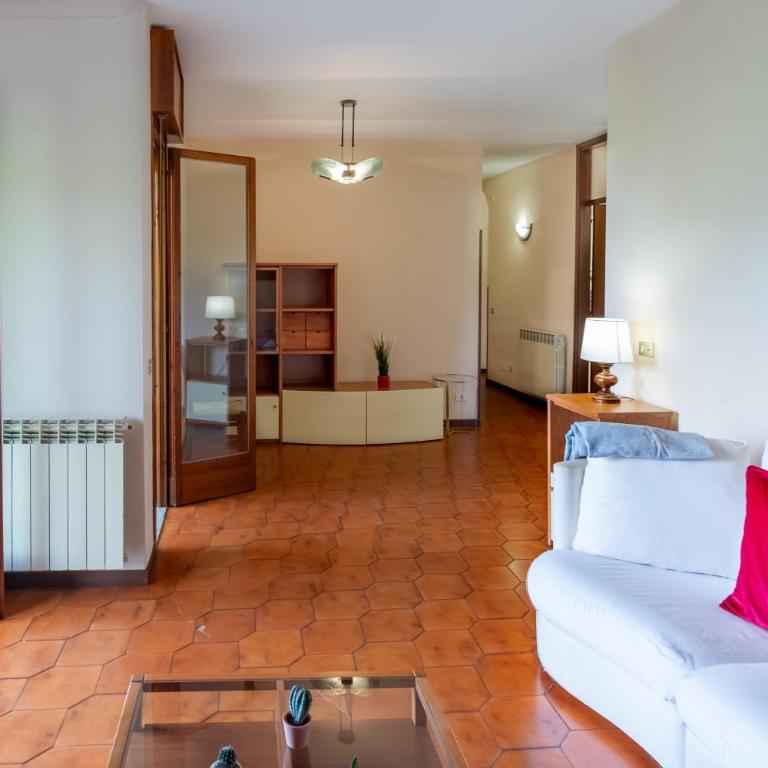 Pallavicino - Appartamento con 2 Camere da Letto - 8