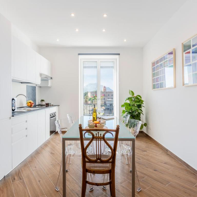 Old Port Luxury Apartments - Appartamento con 1 Camera da Letto e Vista Mare - 4