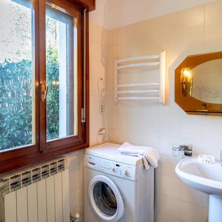 Pallavicino - Appartamento con 2 Camere da Letto - 22