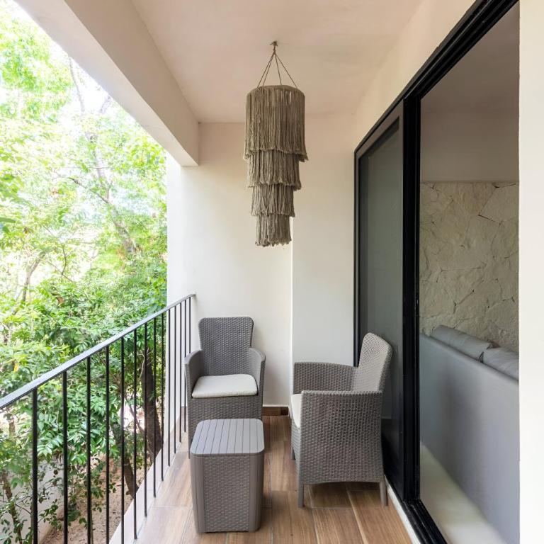 Departamento amplio con balcon y mini alberca privada - Apartamento de 1 dormitorio - 21