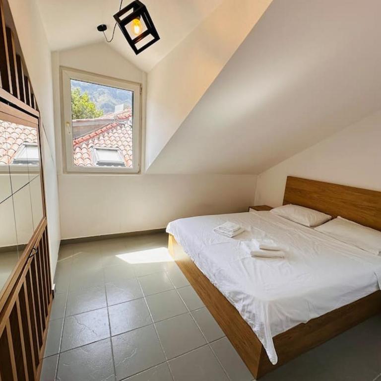 Charming Aparment in the Heart of Kotor Old Town - Apartman sa 1 Spavaćom Sobom - 16