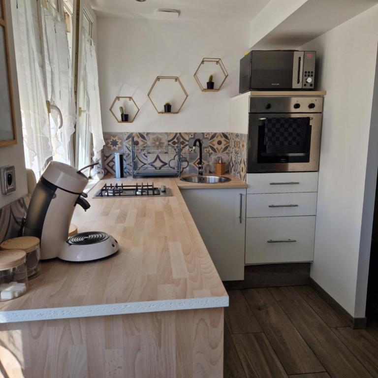 Studio à 250m de la plage - Apartment mit 1 Schlafzimmer - 8