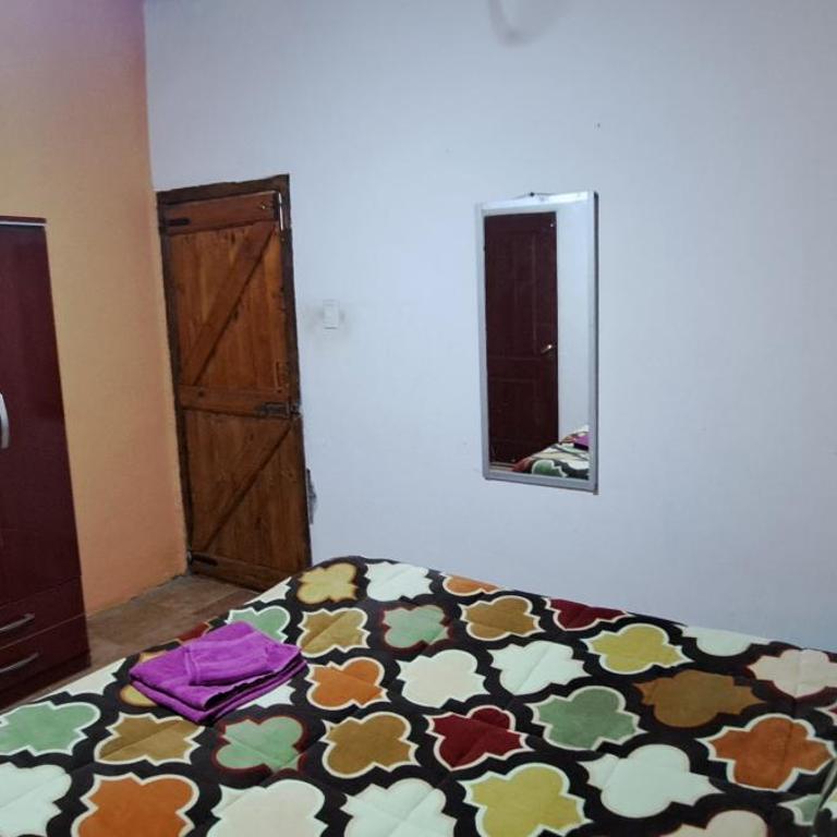 Hospedaje Catalina - Three-Bedroom House - 7