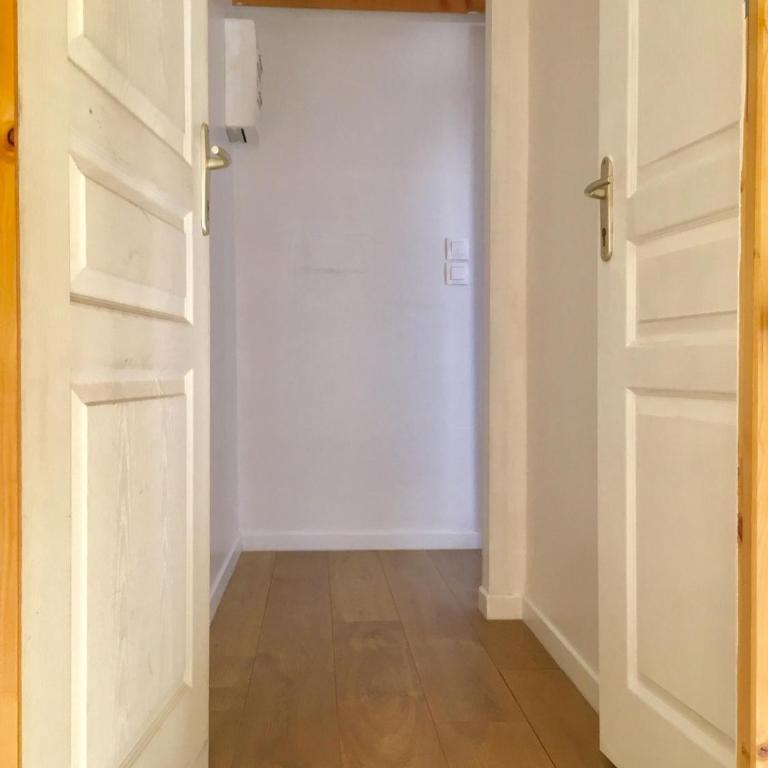 Grande chambre - fumeur - Studio Familial - 13