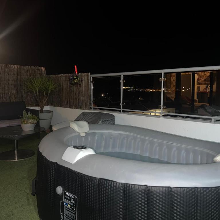 ÁTICO RILQUE, Apartamentos Independientes con Jacuzzi Privado y Terraza en Ronda - Loft - 6