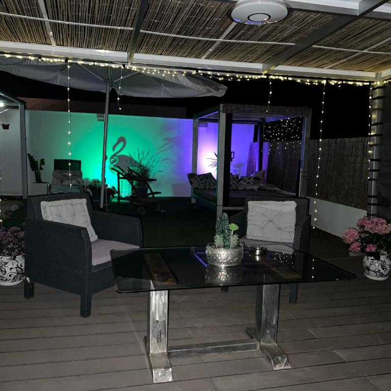 ÁTICO RILQUE, Apartamentos Independientes con Jacuzzi Privado y Terraza en Ronda - Apartamento Deluxe - 11