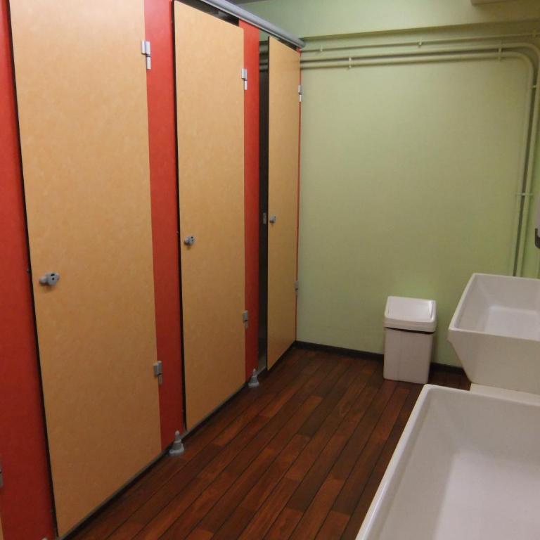 Gîte des Grands Causses - Chambre Quadruple avec Salle de Bains Commune - 3