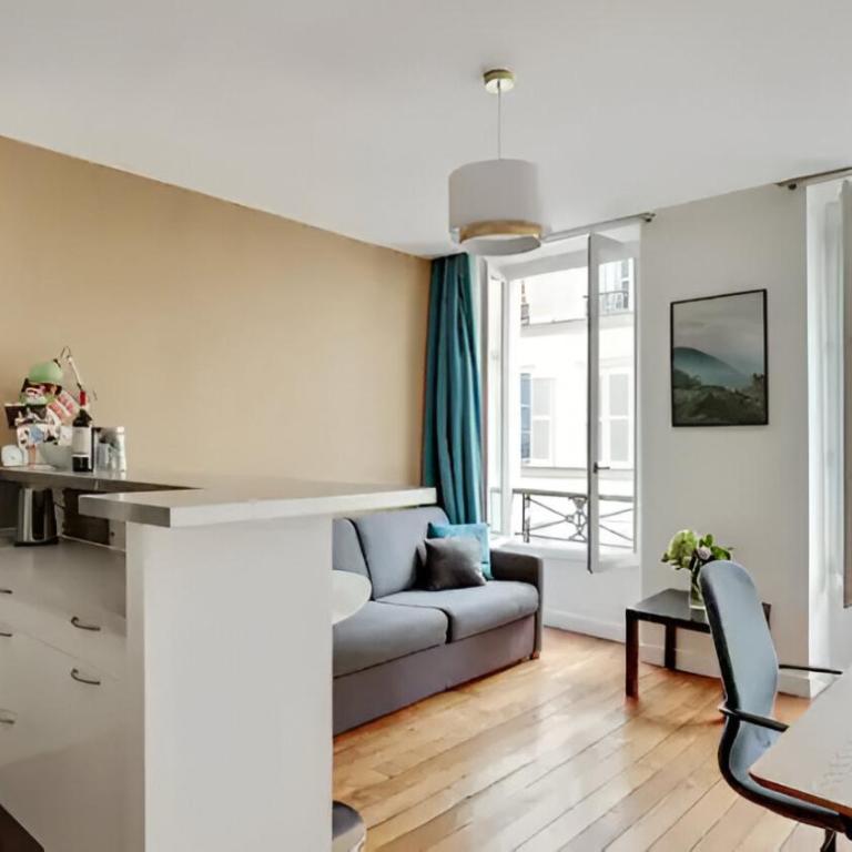 Quartier a la mode du Marais climatise 2 chambres - Appartement - 5