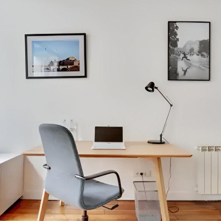 Quartier a la mode du Marais climatise 2 chambres - Appartement - 3