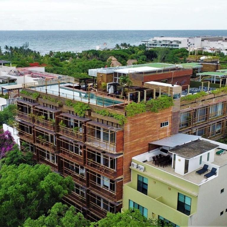 Location! Steps to Beach Balcony 38St Art Expo - Deluxe King Studio - 28