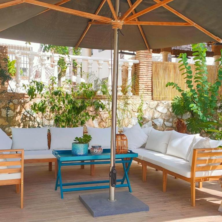 Finca La Vida Loca- For adult guests - Three-Bedroom Apartment - 7