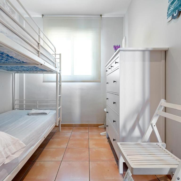 Hauzify I Apartament Colón 2B - Apartamento con vistas al mar - 11