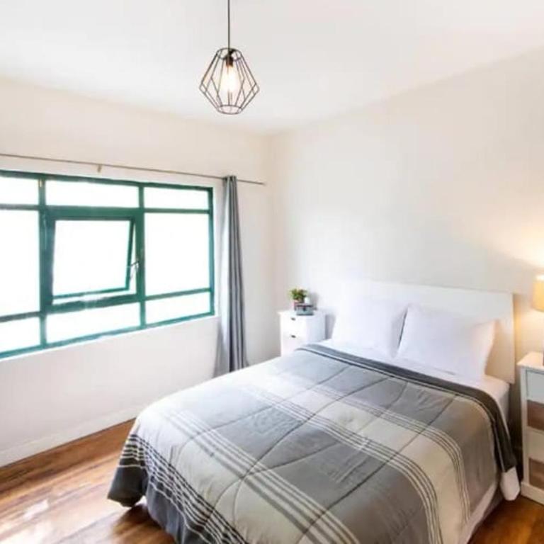 Zócalo Heart WiFi Smart TV Central Location - Single Room - 2