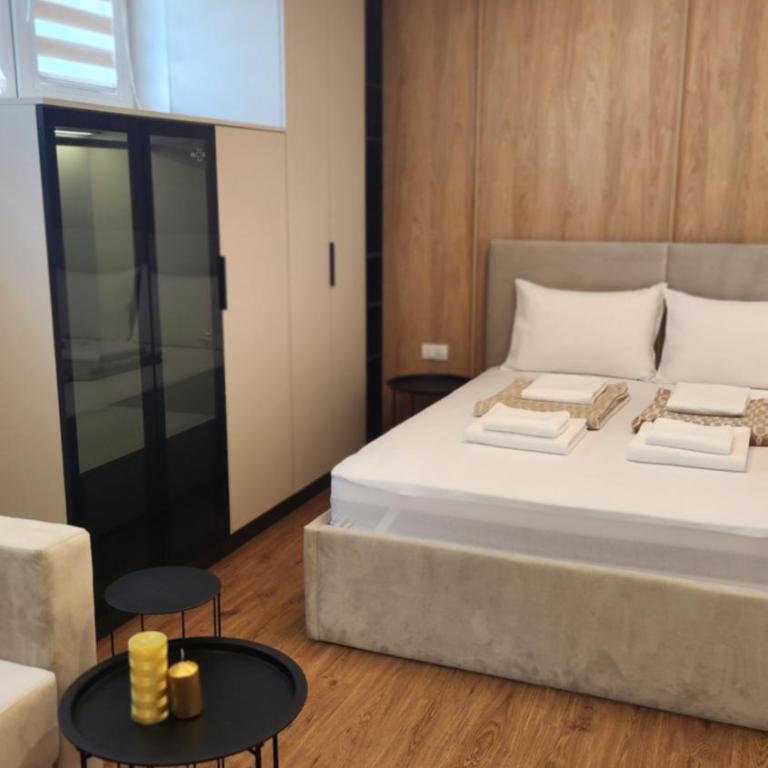 Apartmani Dobrinja - Free parking - Apartman sa 1 Spavaćom Sobom i Spa Kadom - 8