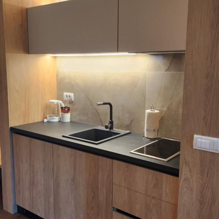 Apartmani Dobrinja - Free parking - Apartman sa 1 Spavaćom Sobom i Spa Kadom - 12