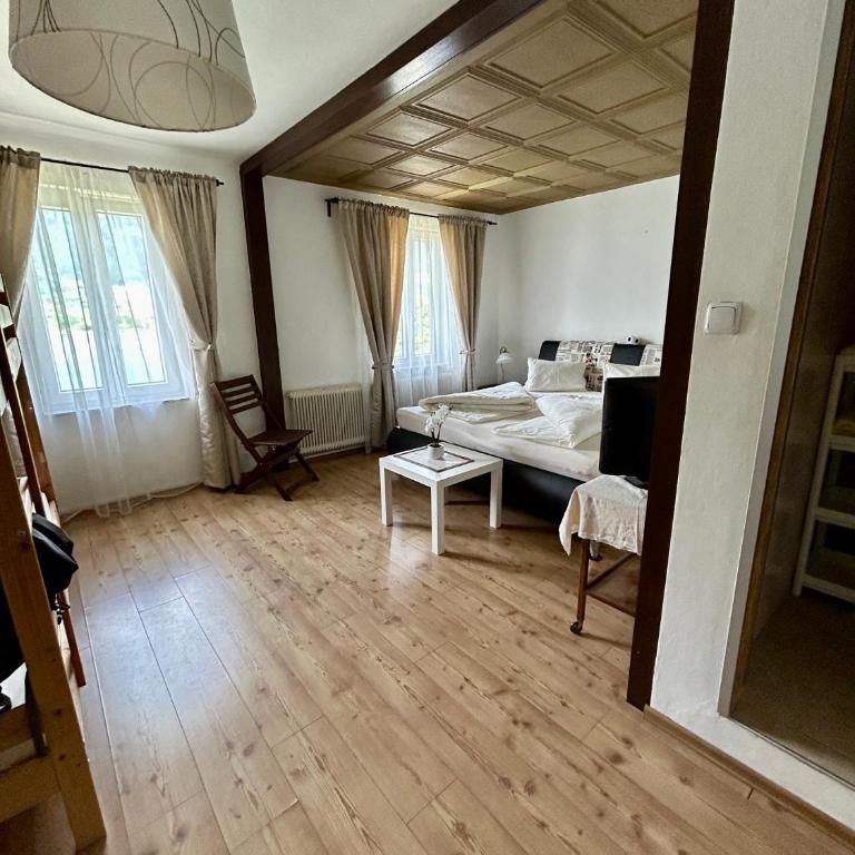 Strandhotel Prinz - Doppelzimmer mit Seeblick - 10